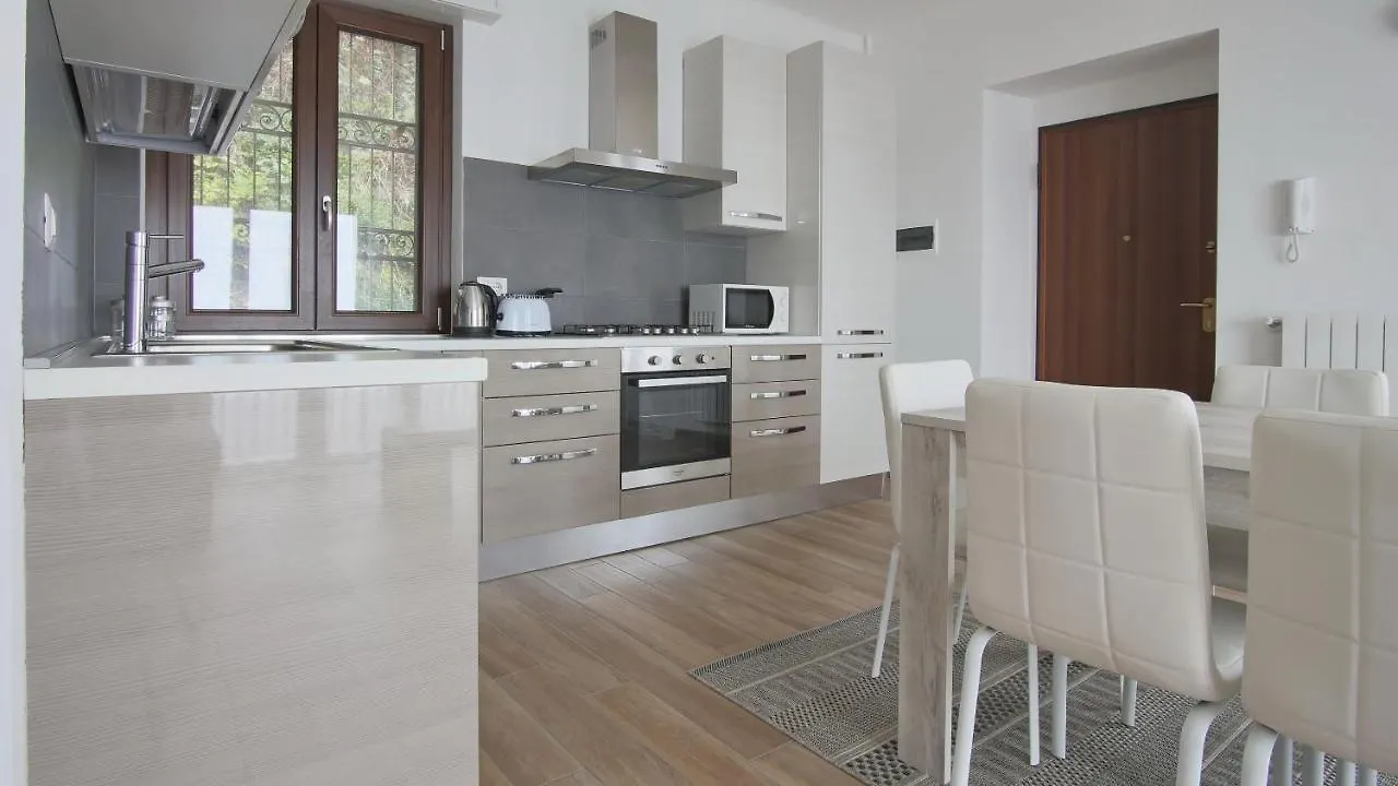 Appartement Italianway - Santa Marta 37 à Côme 0*,
