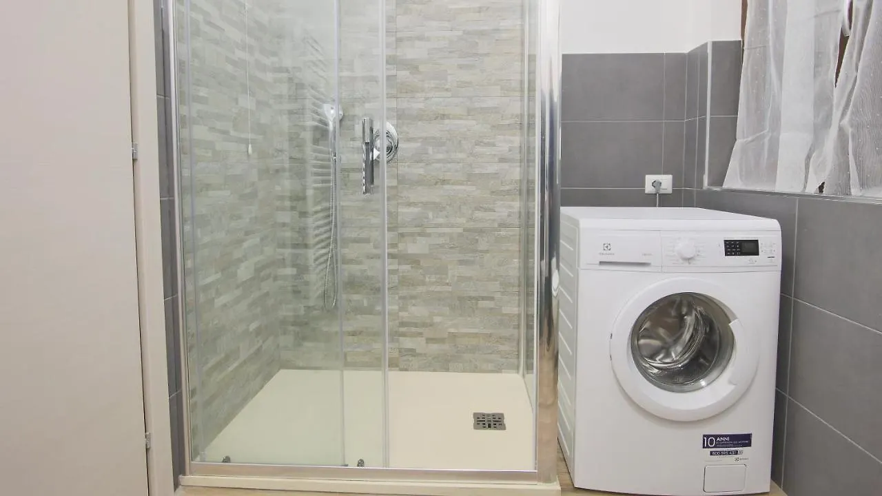 Italianway - Santa Marta 37 Apartment Como 0*,  Italy